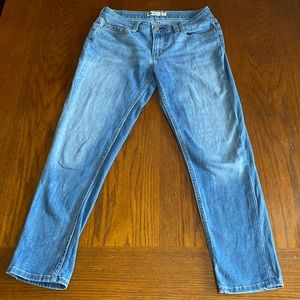 Levi skinny jean